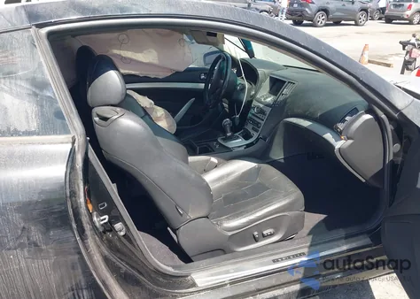 2009 Infiniti G37 Journey from USA, damaged, VIN JNKCV64E79M607055